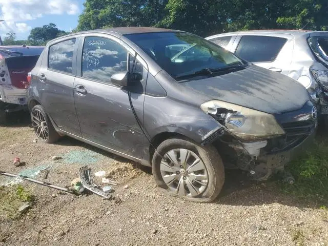 2013 TOYOTA YARIS   
