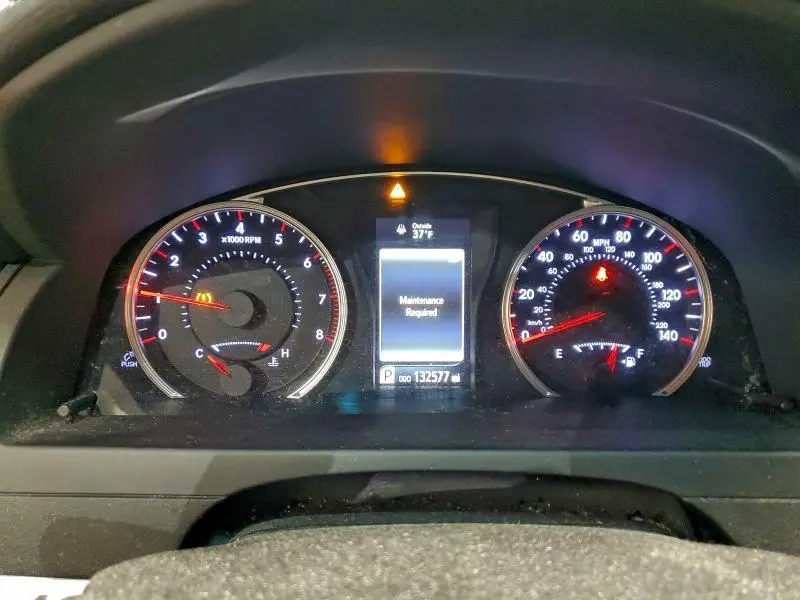 2015 TOYOTA CAMRY LE  