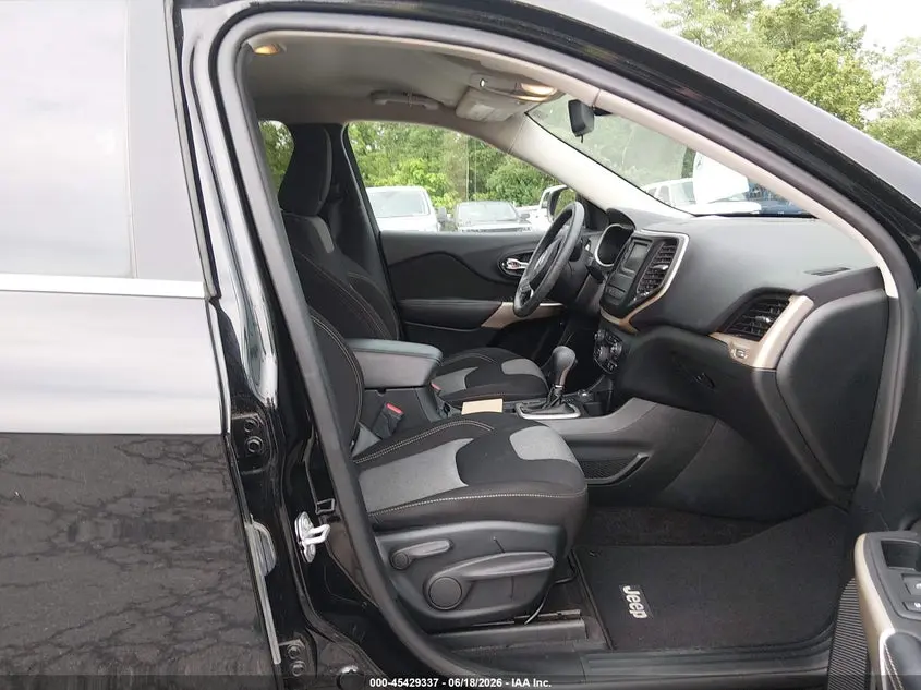 2018 JEEP CHEROKEE LATITUDE 4X4