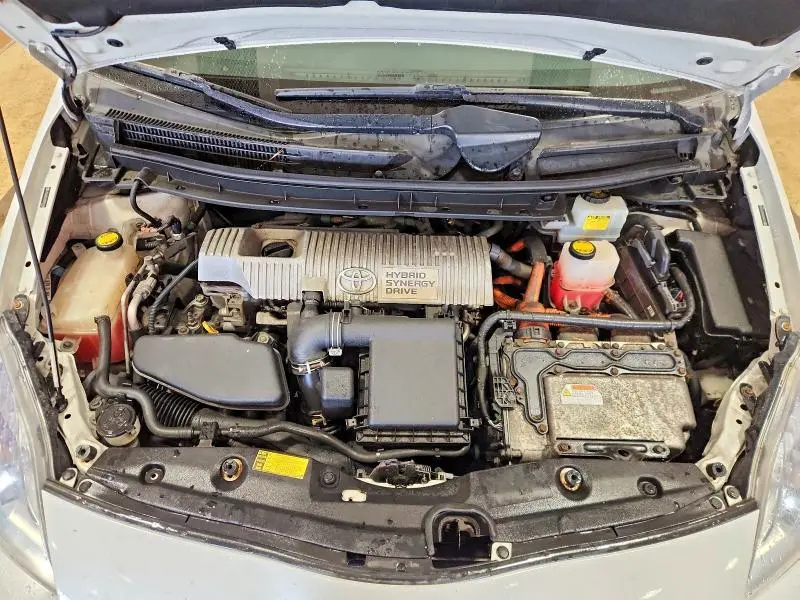 2010 TOYOTA PRIUS IV  