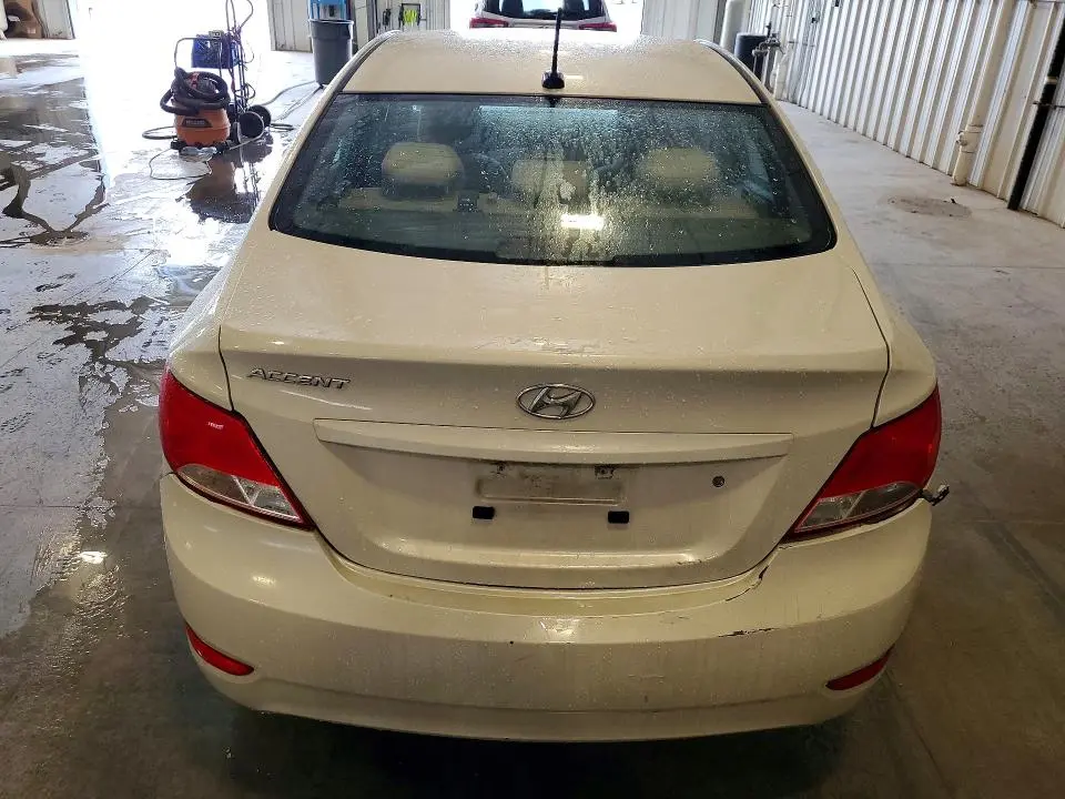 2016 HYUNDAI ACCENT SE  