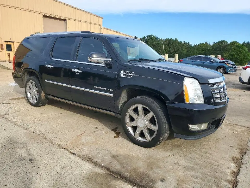 2011 CADILLAC ESCALADE ESV PREMIUM  