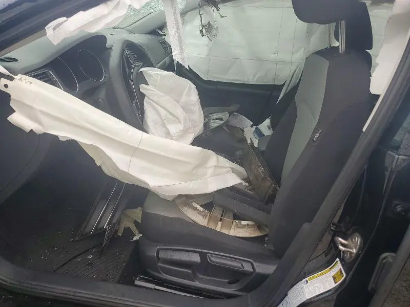 2017 VOLKSWAGEN JETTA S  