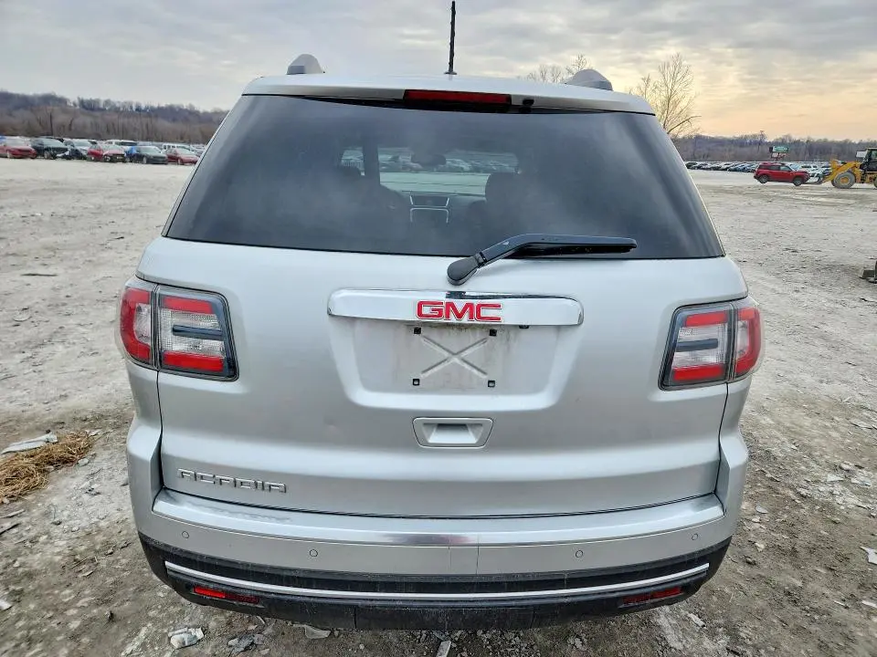 2015 GMC ACADIA SLE  