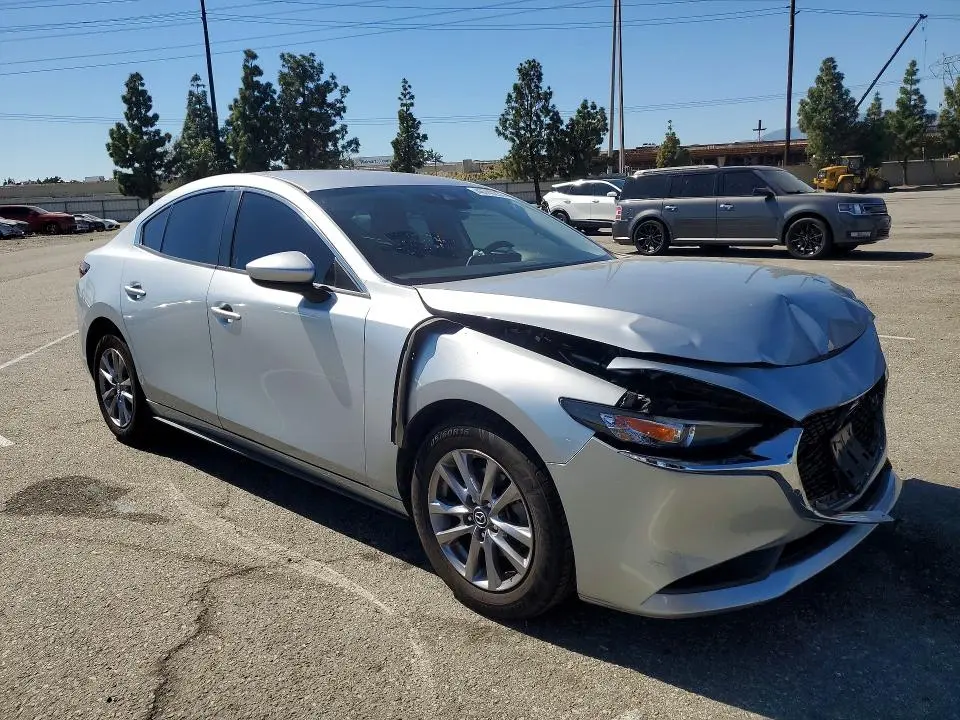 2020 MAZDA 3   