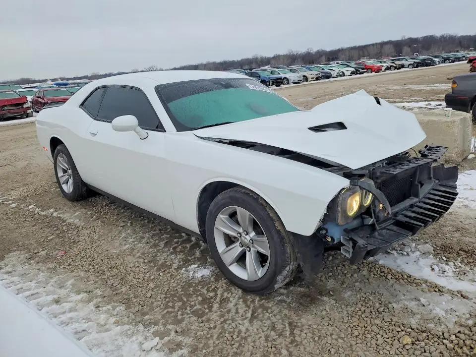 2023 DODGE CHALLENGER SXT  