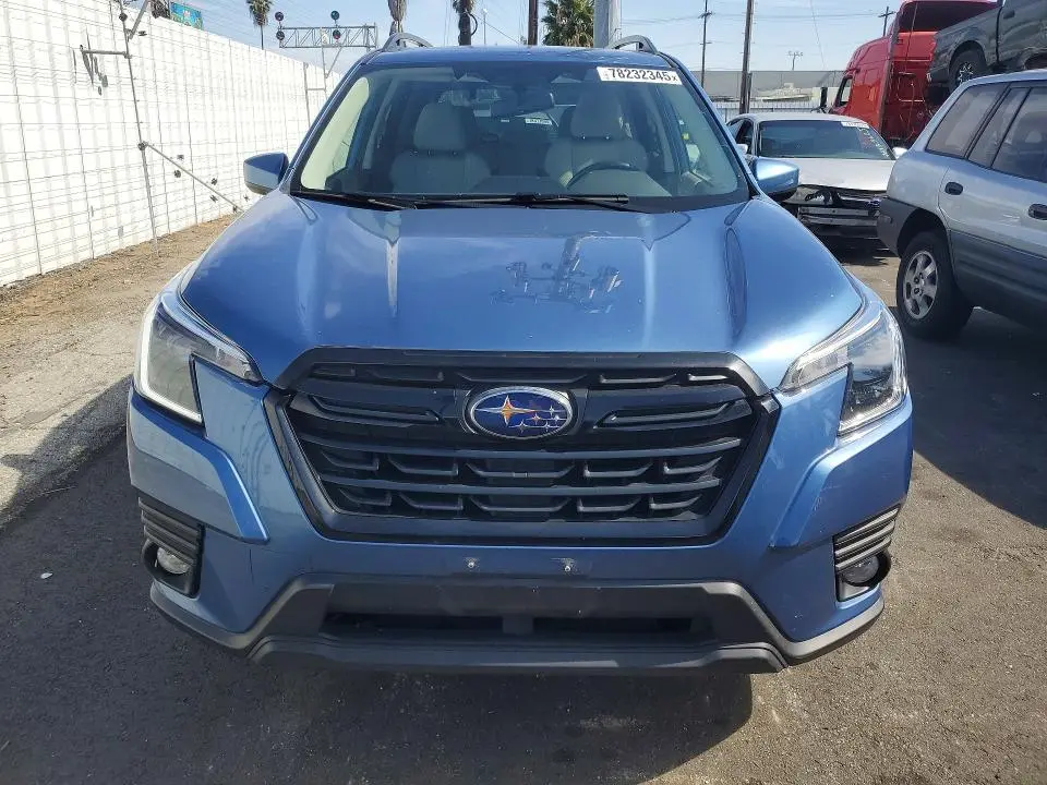 2022 SUBARU FORESTER PREMIUM  
