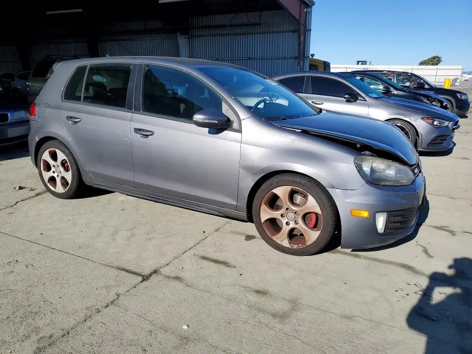 2010 VOLKSWAGEN GTI   