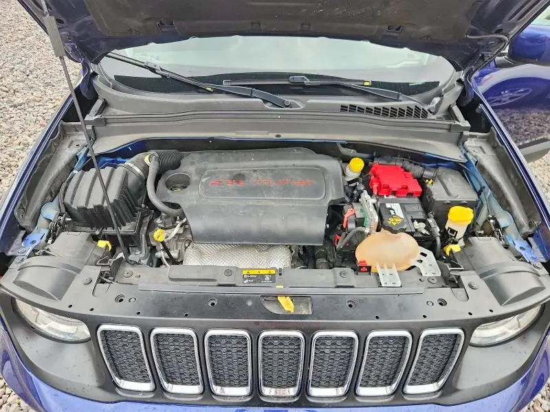 2021 JEEP RENEGADE LATITUDE  