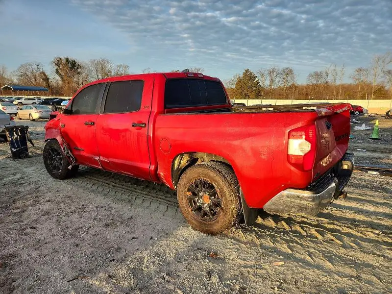 2020 TOYOTA TUNDRA CREWMAX SR5  
