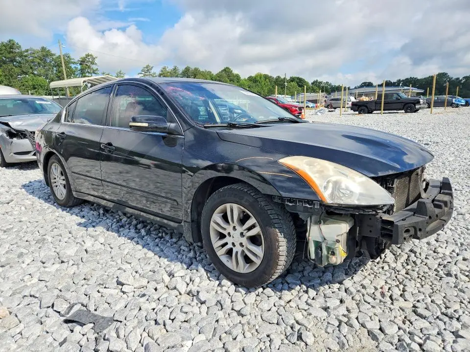 2010 NISSAN ALTIMA BASE  