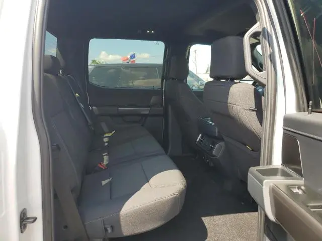 2024 FORD F150 XLT  