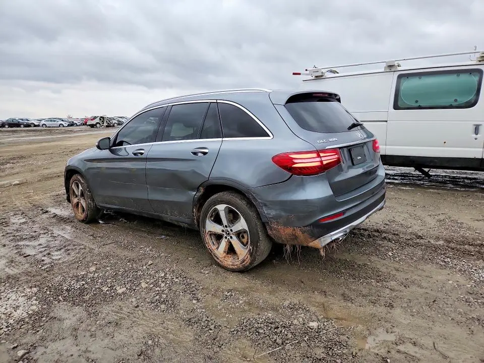 2019 MERCEDES-BENZ GLC 300  