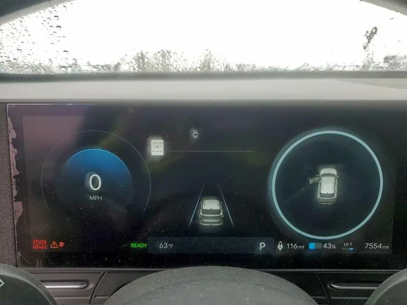 2025 HYUNDAI KONA SEL  