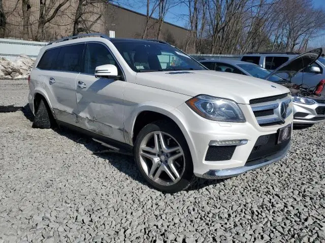 2016 MERCEDES-BENZ GL 550 4MATIC  