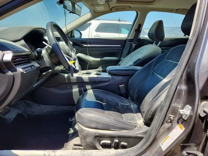 2023 NISSAN ALTIMA SL  