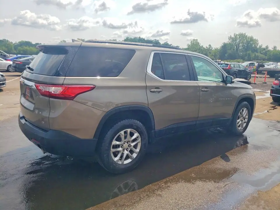 2020 CHEVROLET TRAVERSE LT  