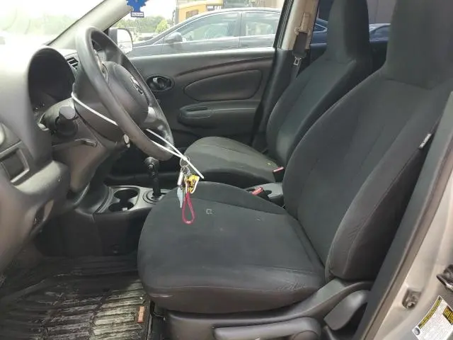 2013 NISSAN VERSA S  