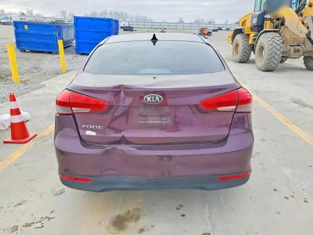 2017 KIA FORTE LX  