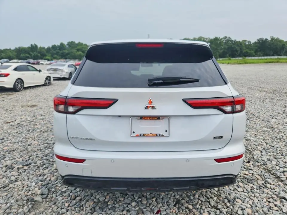 2023 MITSUBISHI OUTLANDER SEL  