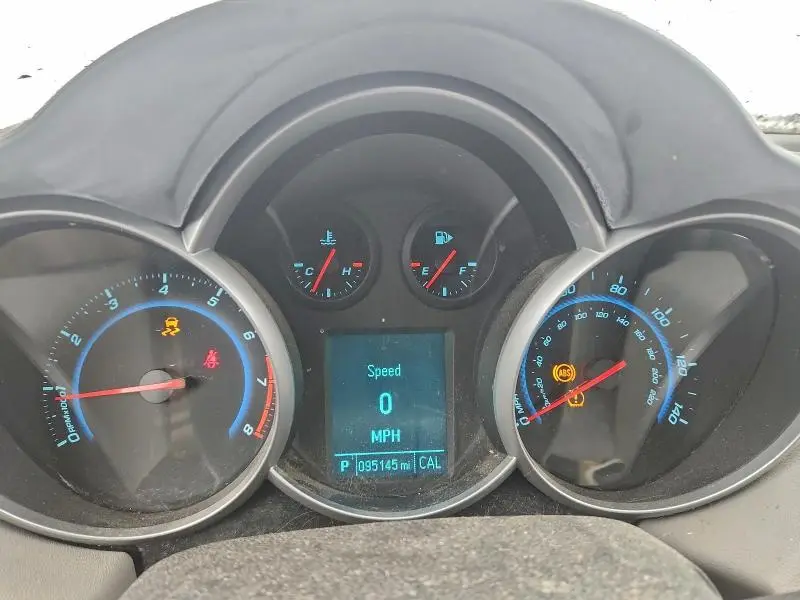 2012 CHEVROLET CRUZE LS  