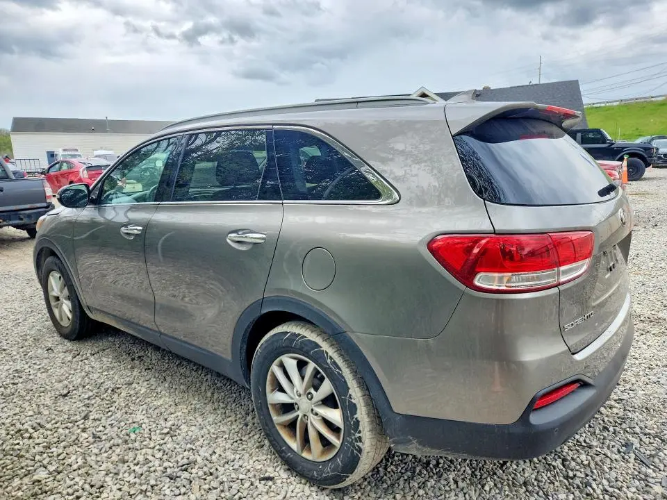 2016 KIA SORENTO LX  
