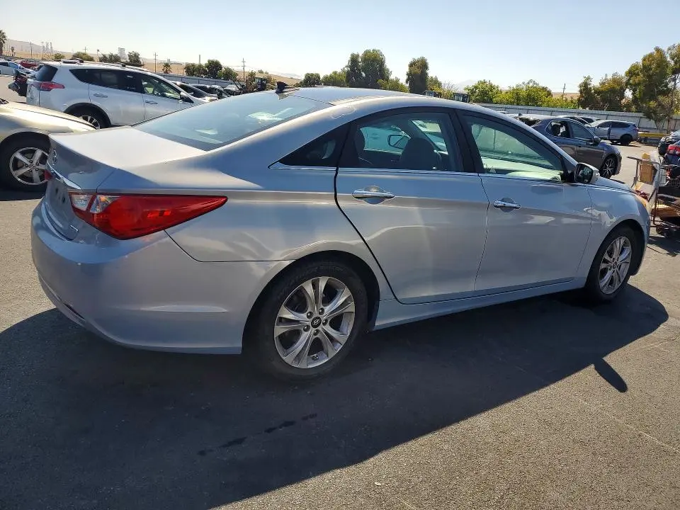 2013 HYUNDAI SONATA LIMITED  