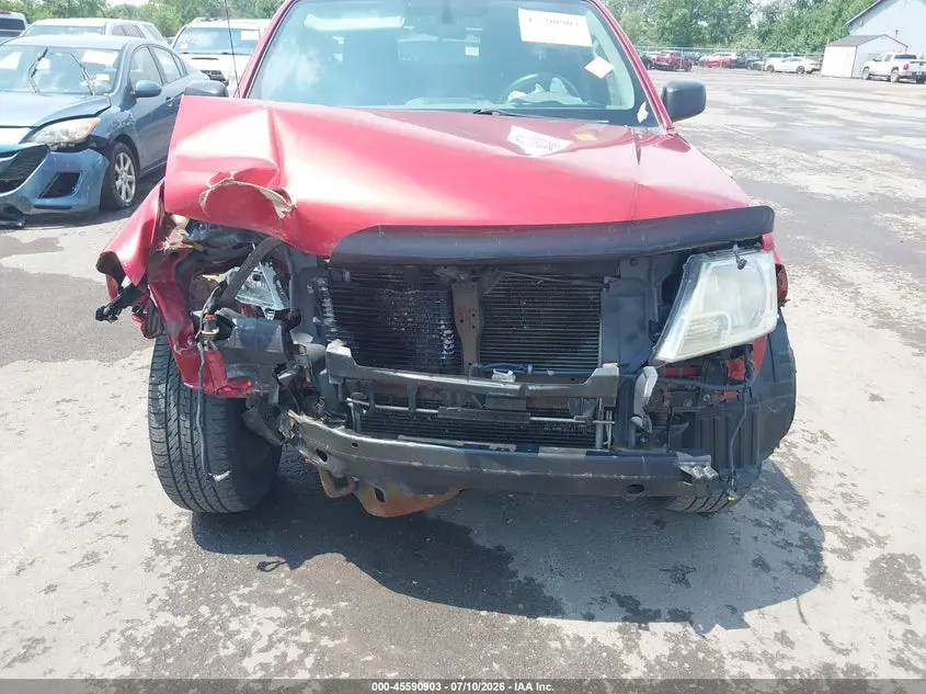 2012 NISSAN FRONTIER SV