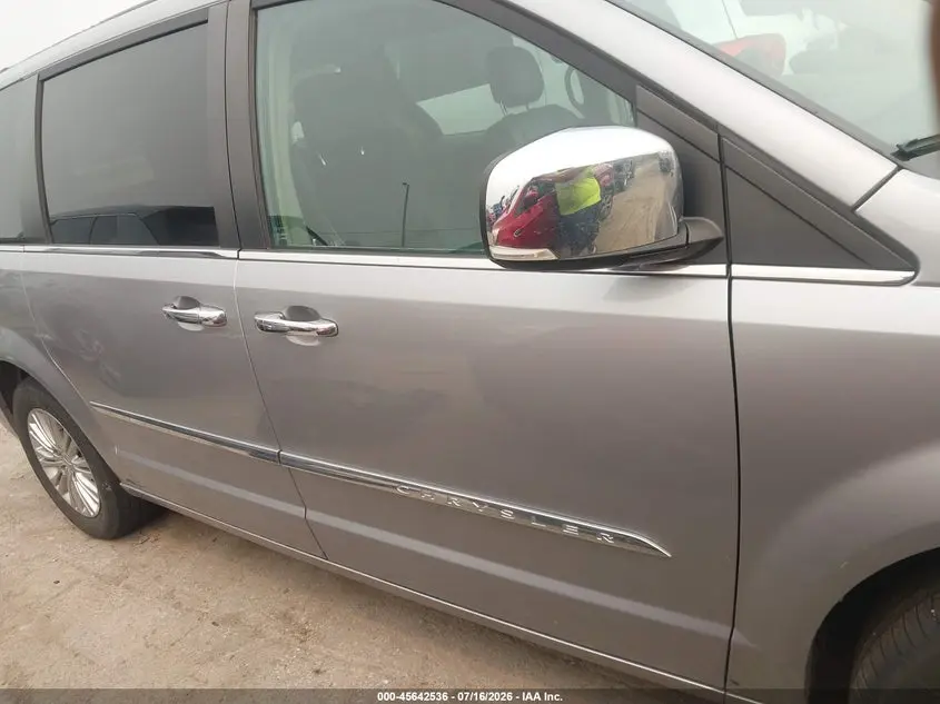 2015 CHRYSLER TOWN & COUNTRY TOURING-L