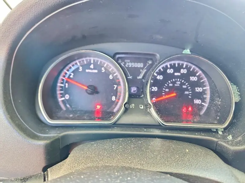 2016 NISSAN VERSA 1.6 SV  