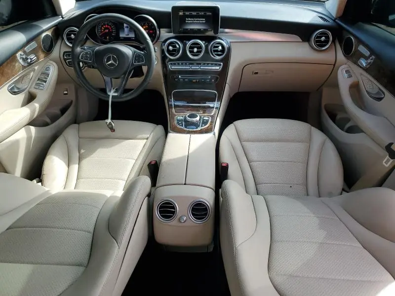 2018 MERCEDES-BENZ GLC 300  