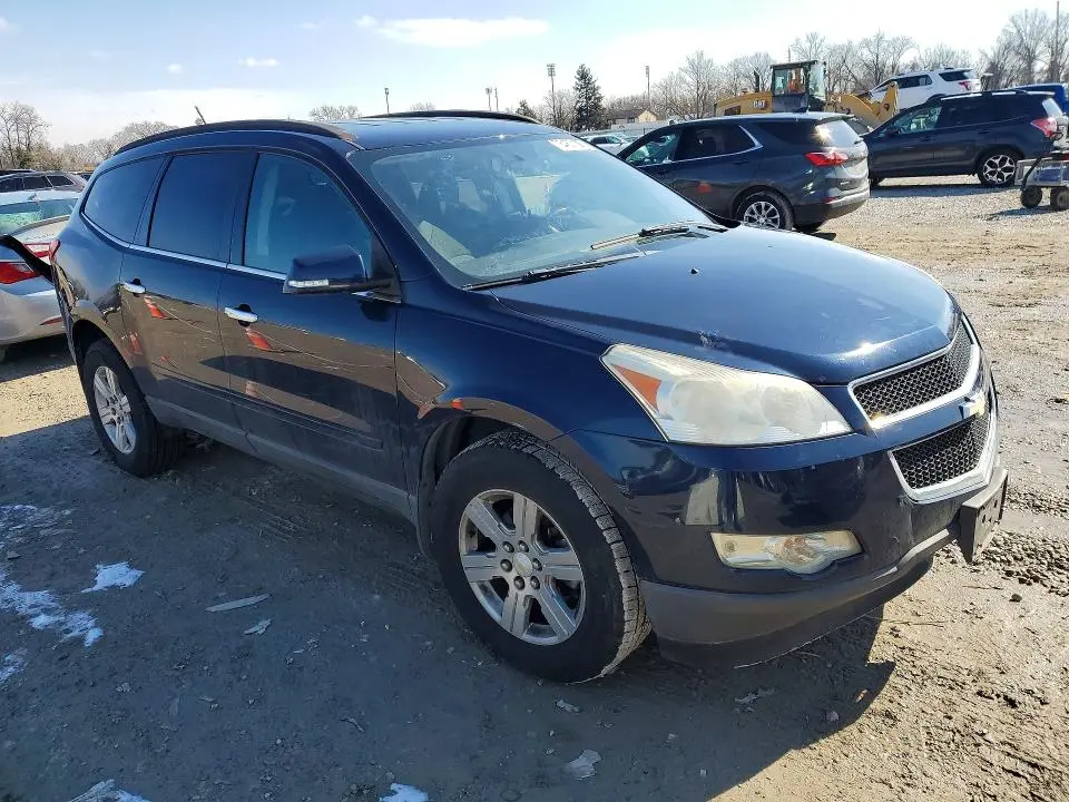 2012 CHEVROLET TRAVERSE LT  