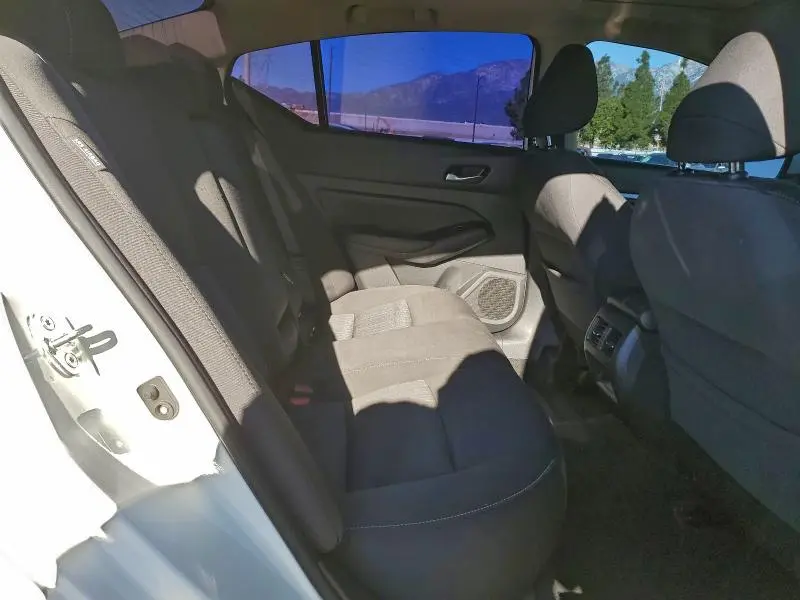 2020 NISSAN ALTIMA SV  