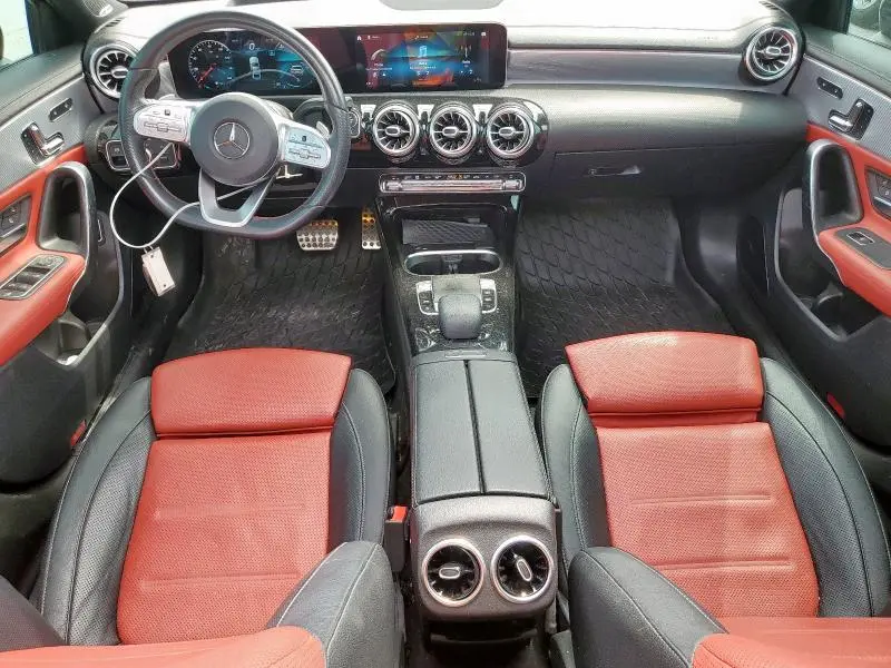 2020 MERCEDES-BENZ A 220