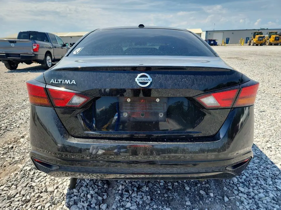 2019 NISSAN ALTIMA S  