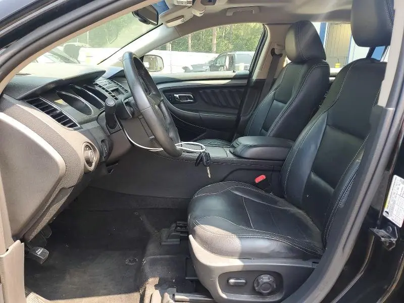 2011 FORD TAURUS SEL  