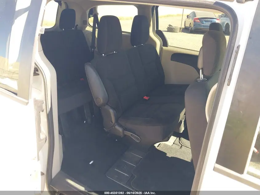 2018 DODGE GRAND CARAVAN SE