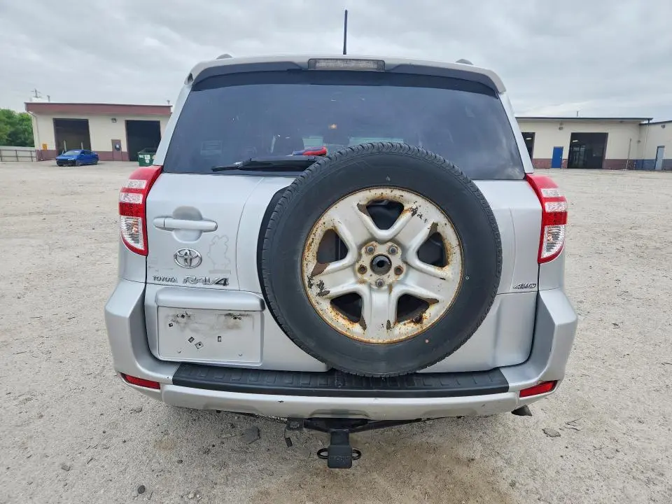 2010 TOYOTA RAV4 BASE  