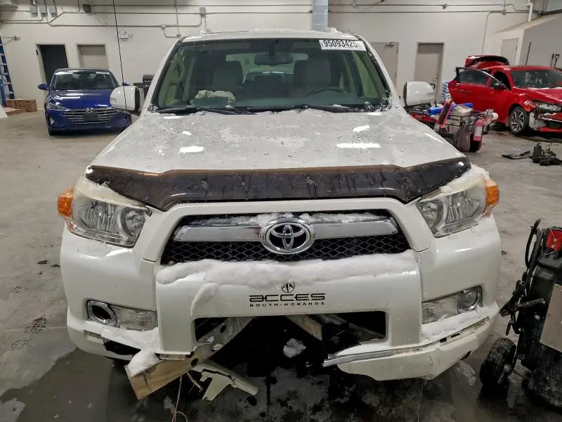 2013 TOYOTA 4RUNNER SR5  