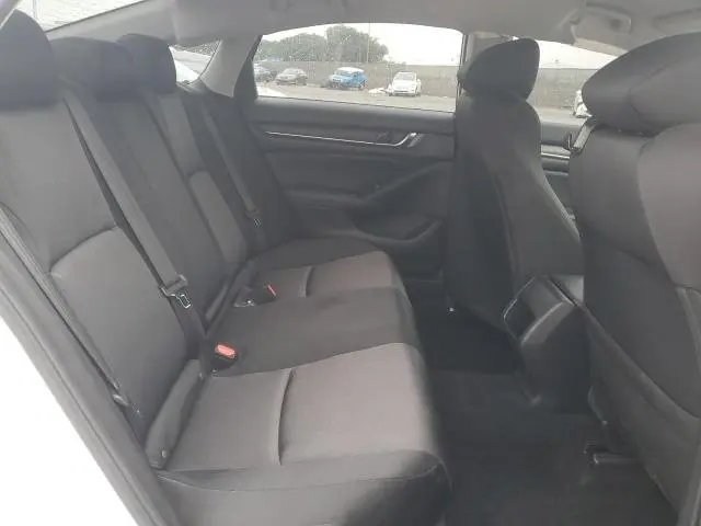 2022 HONDA ACCORD LX  