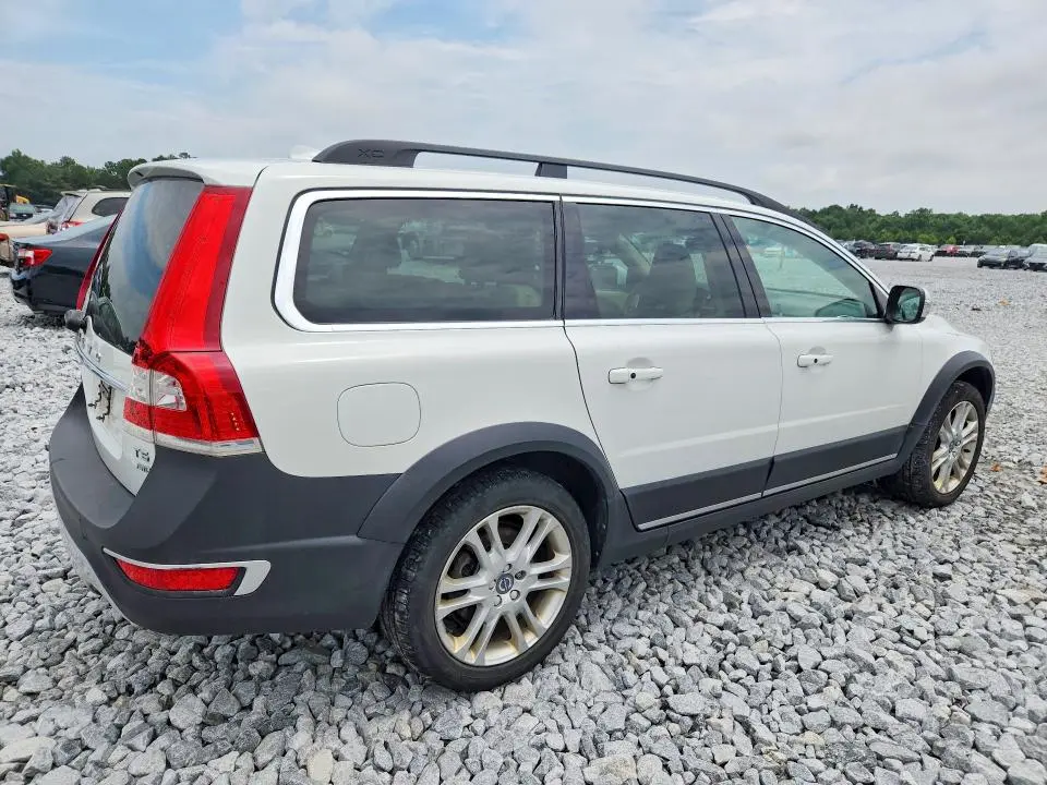 2016 VOLVO XC70 T5 PREMIER  