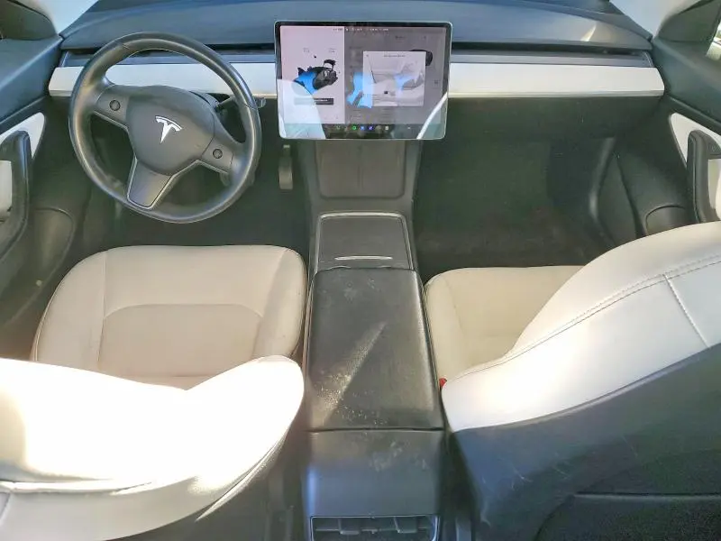 2021 TESLA MODEL 3   