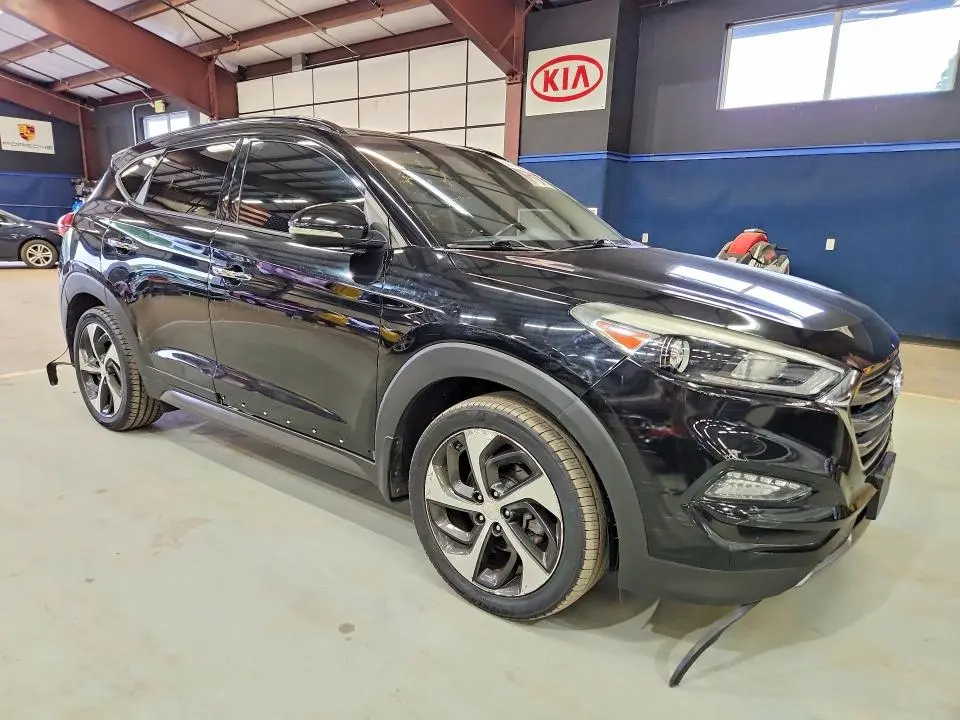 2016 HYUNDAI TUCSON LIMITED  