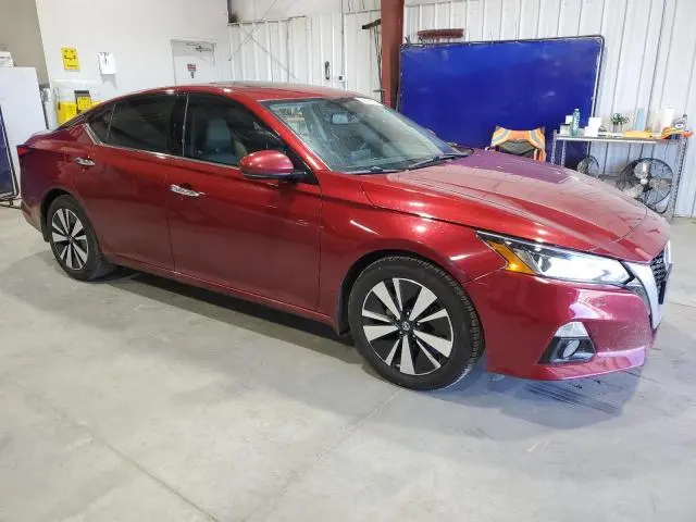 2019 NISSAN ALTIMA SV  