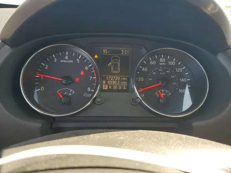 2013 NISSAN ROGUE S  