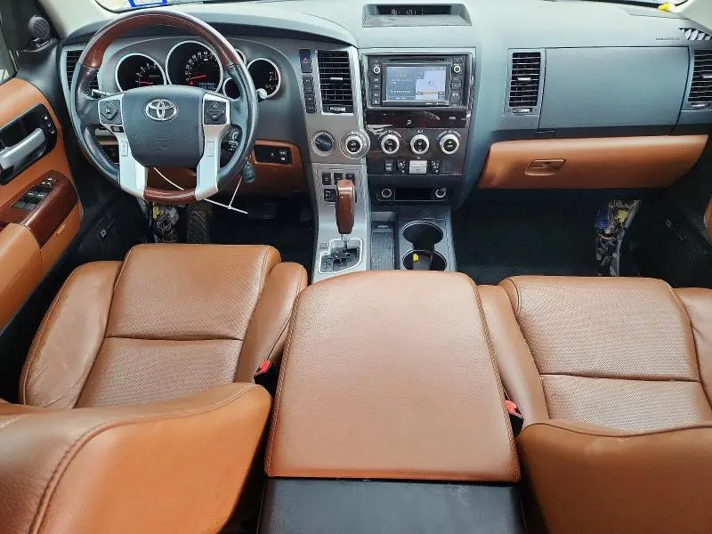 2016 TOYOTA SEQUOIA PLATINUM  