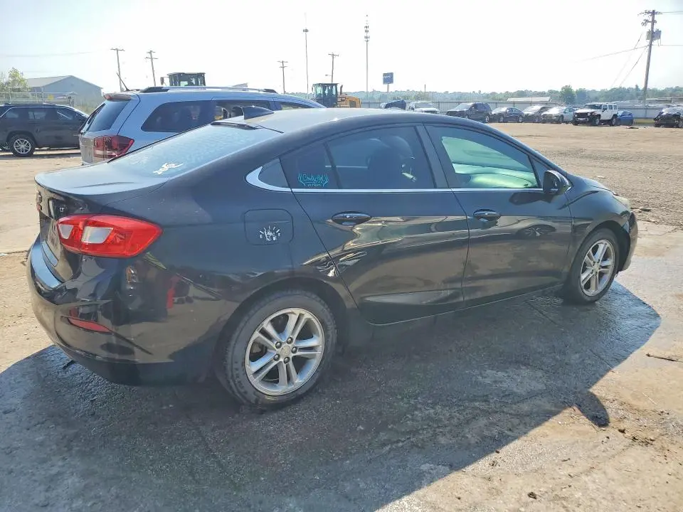 2016 CHEVROLET CRUZE LT  