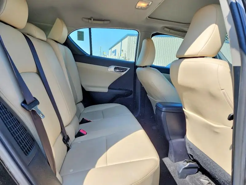 2012 LEXUS CT 200  