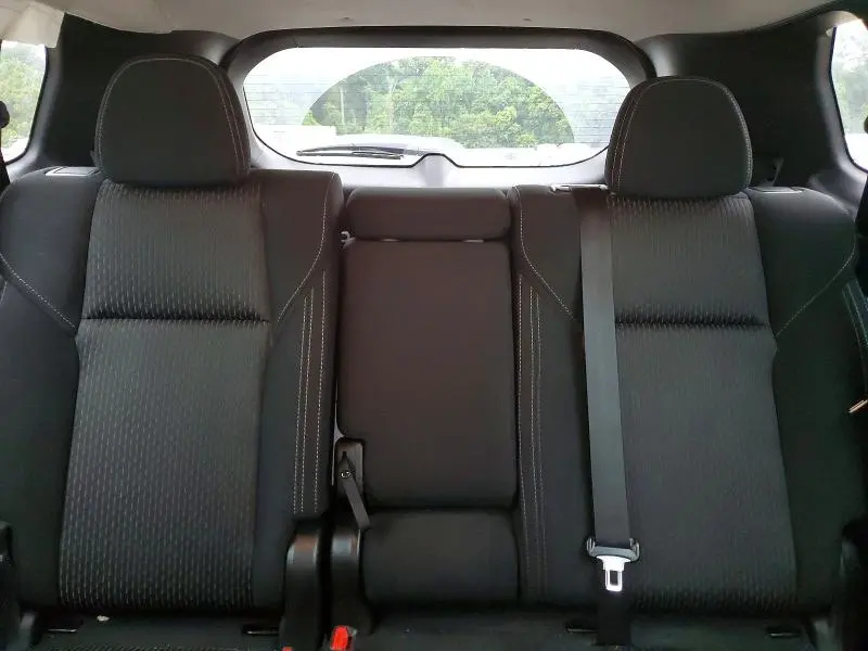 2023 MITSUBISHI OUTLANDER ES  