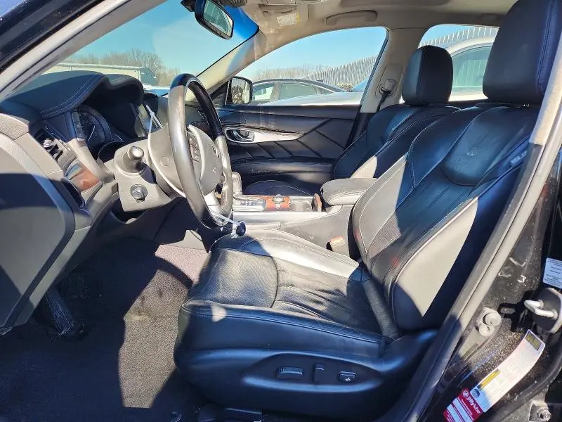 2013 INFINITI M37 X  